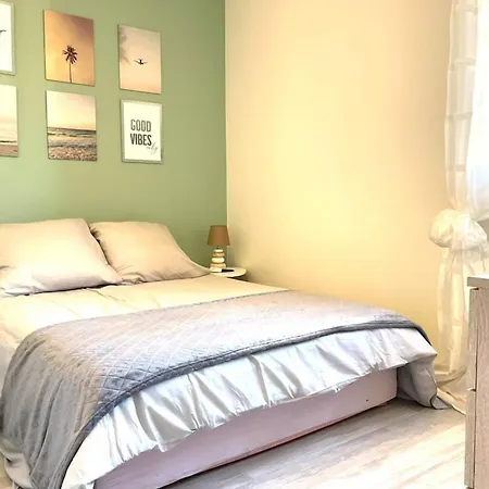 Magnificent T3 - Saint-clair - 500m From The Apartament Le Lavandou